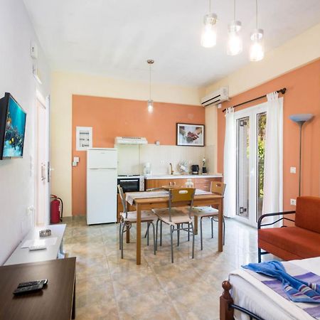 Scorpios Apartments Dasziá Kültér fotó
