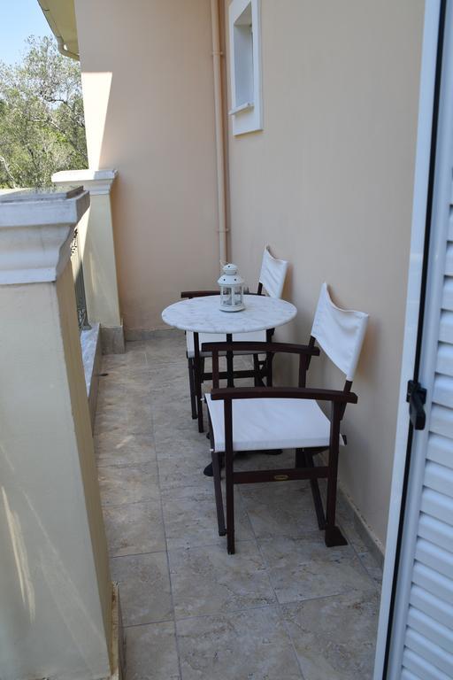 Scorpios Apartments Dasziá Szoba fotó